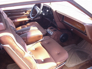 Illustration for article titled 1972 Thunderbrown for $7,250!